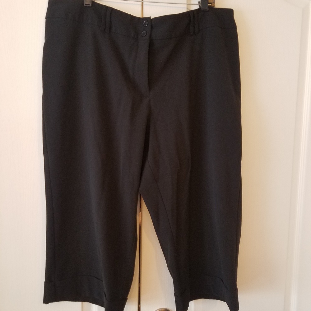 Capri pants